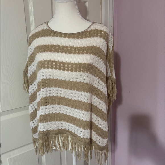 Rue 21: Striped Fringe Knit Poncho One Size - Picture 3 of 8